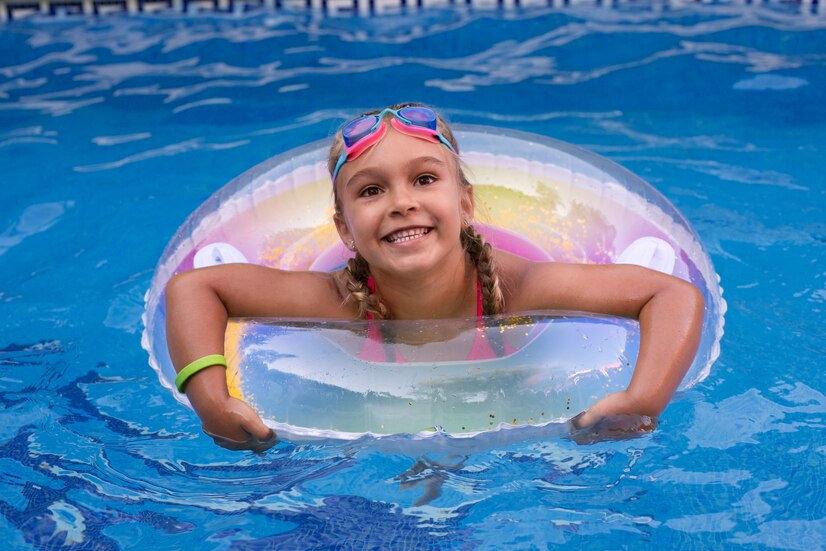 Child Swimming Class Image 1