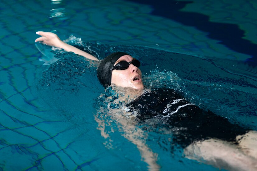 Adult Swimming Class Image 2